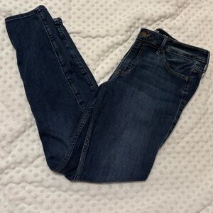 Hollister Women's mid-rise super skinny jeans